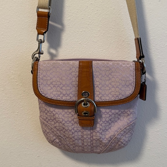 Vintage Coach Lavender Logo Jacquard Canvas Soho Swing Crossbody Bag - Picture 13 of 14